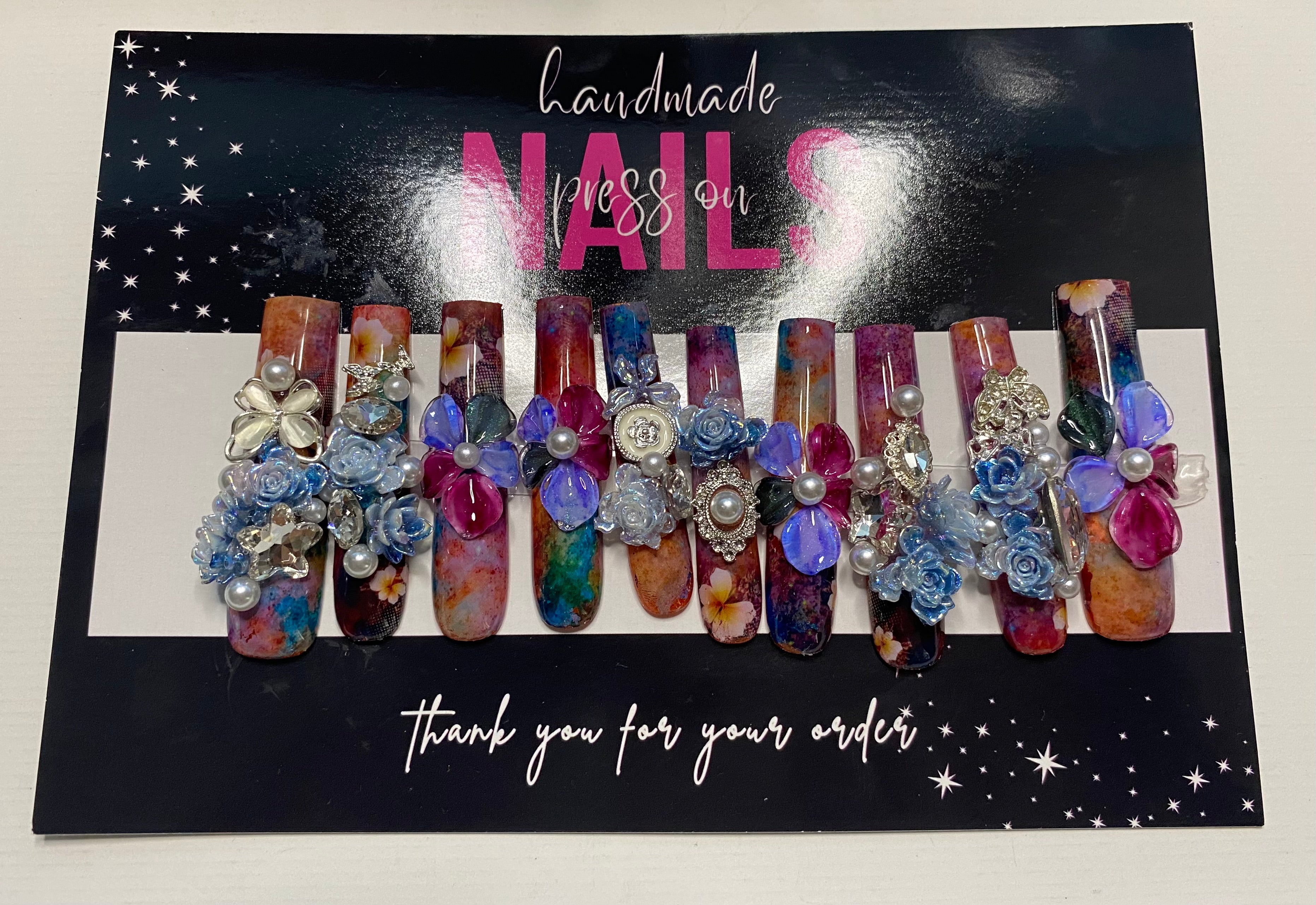 Press-On Junk Nails (Medium Size)