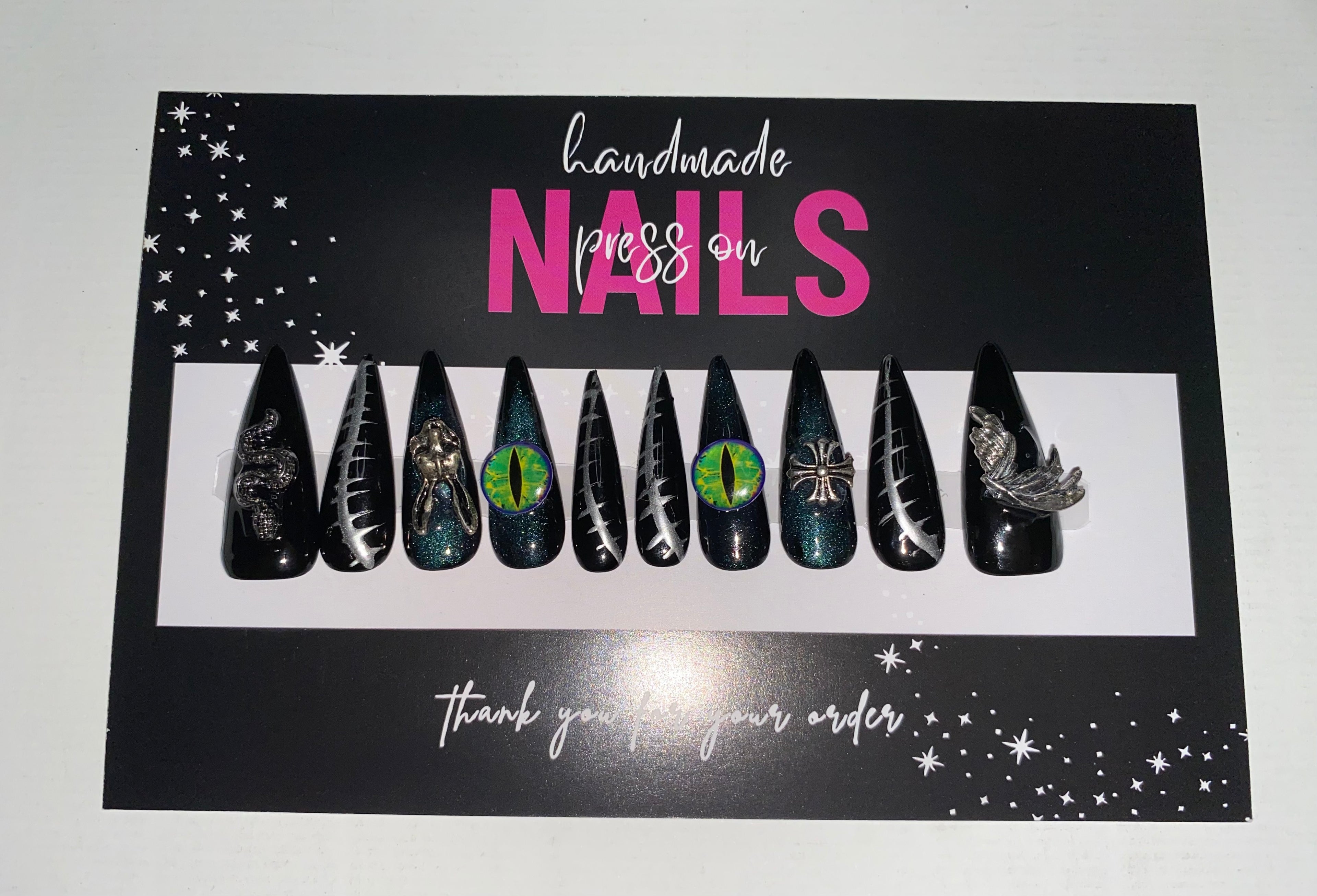 Goth/Emo Press-On Nails (Medium Size)