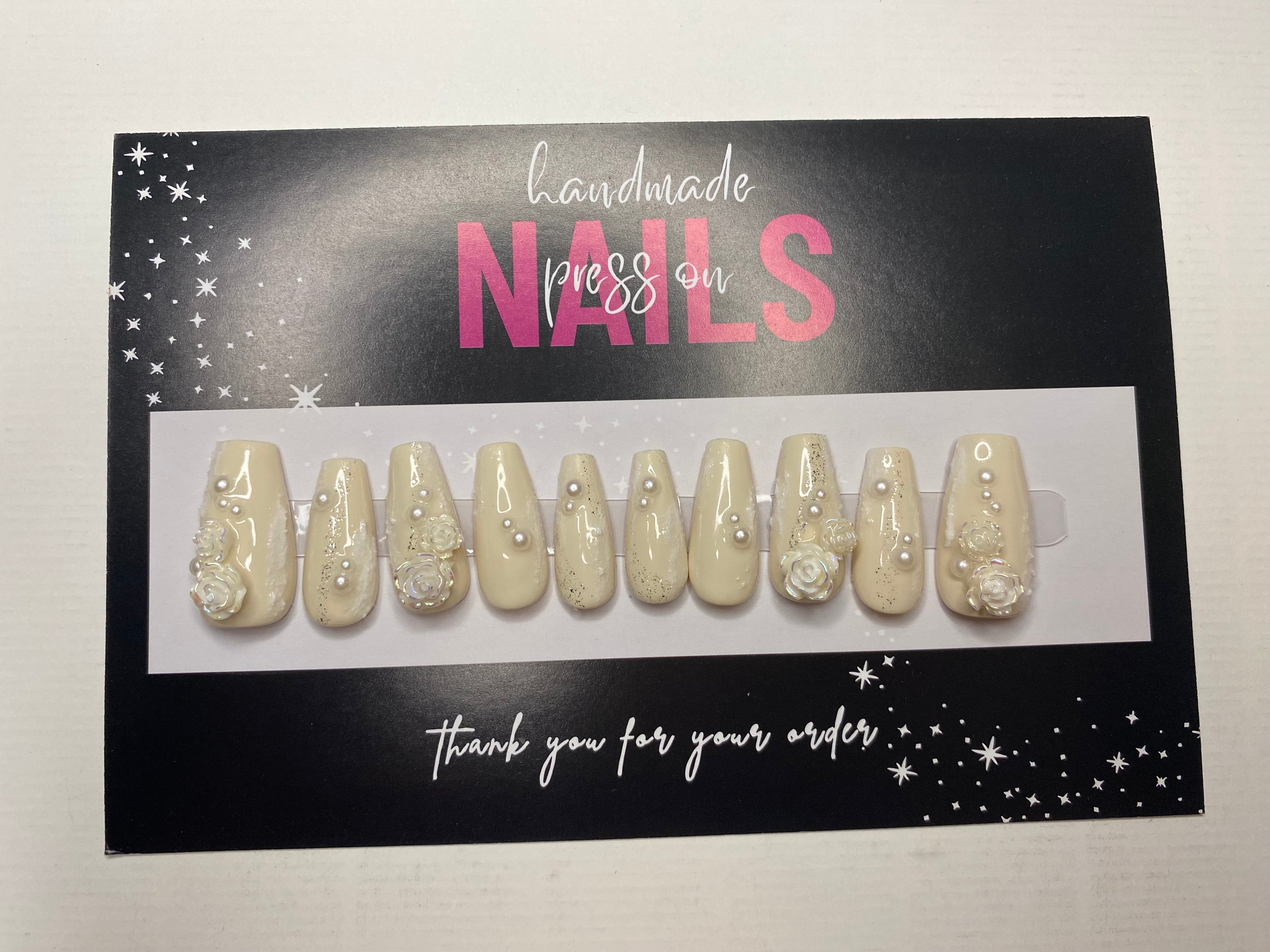 Medium Length Press-On Nails (Medium Size)