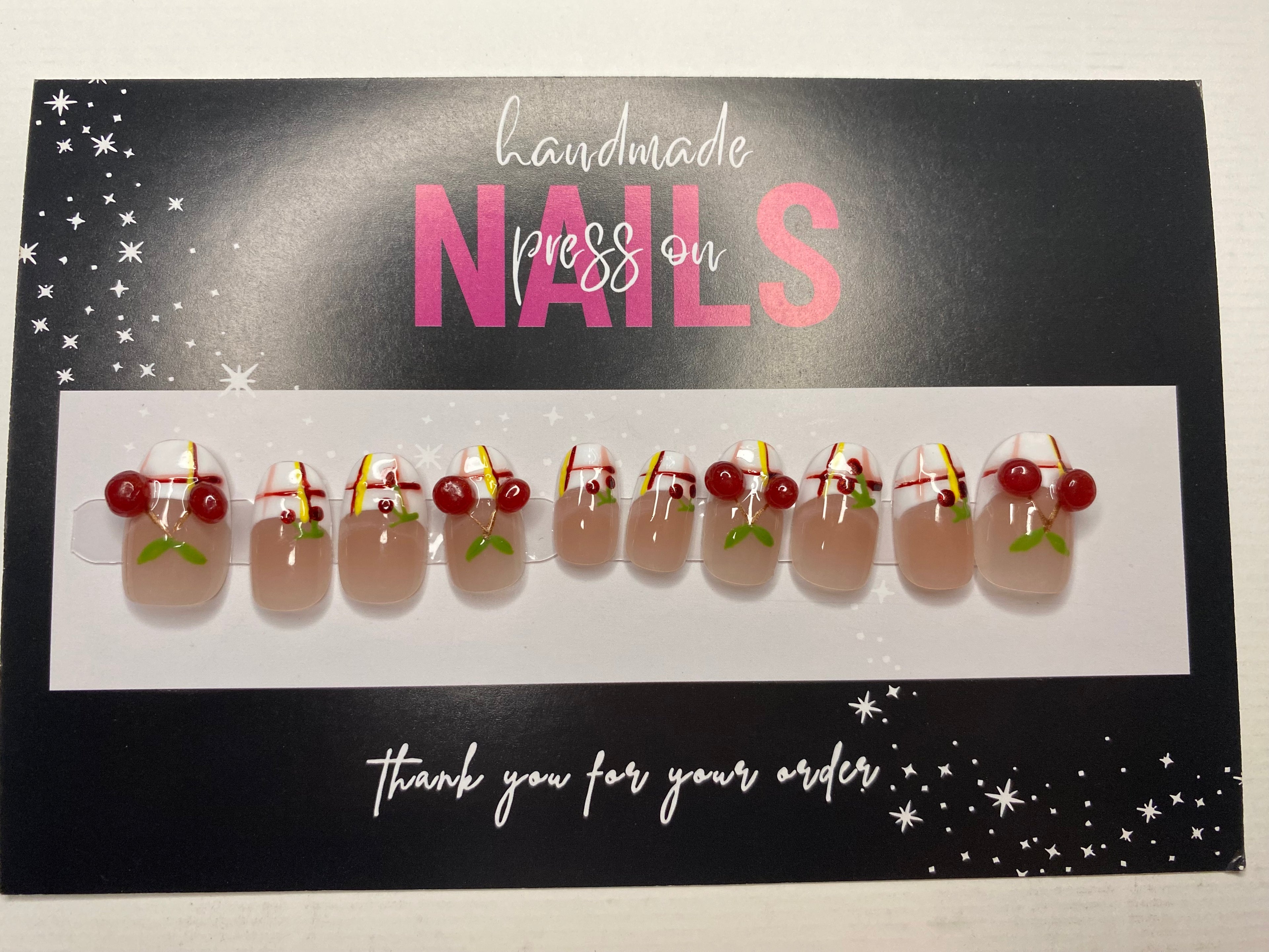 Short Press-On Nails (Medium Size)