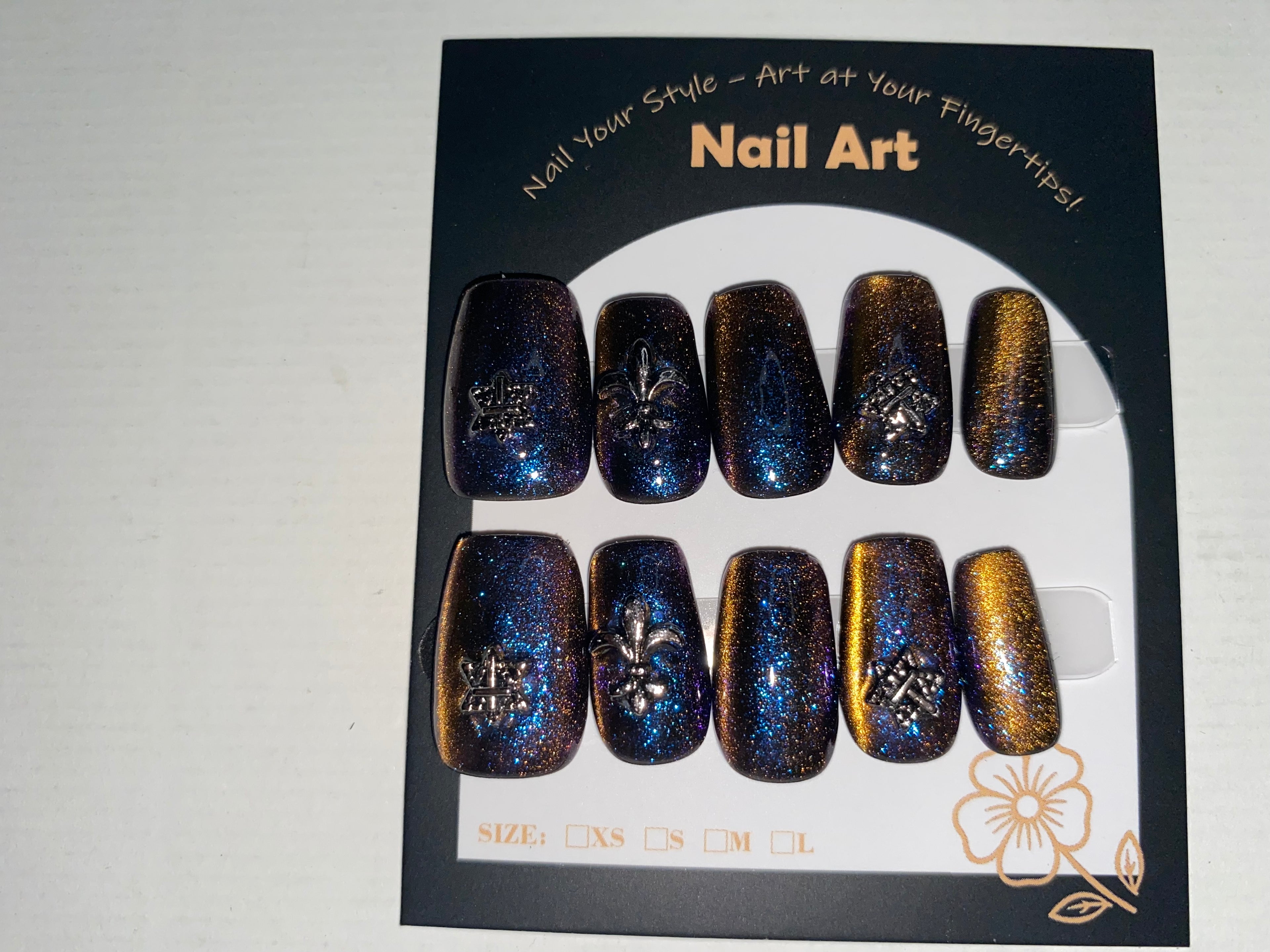 Goth/Emo Press-On Nails (Medium Size)