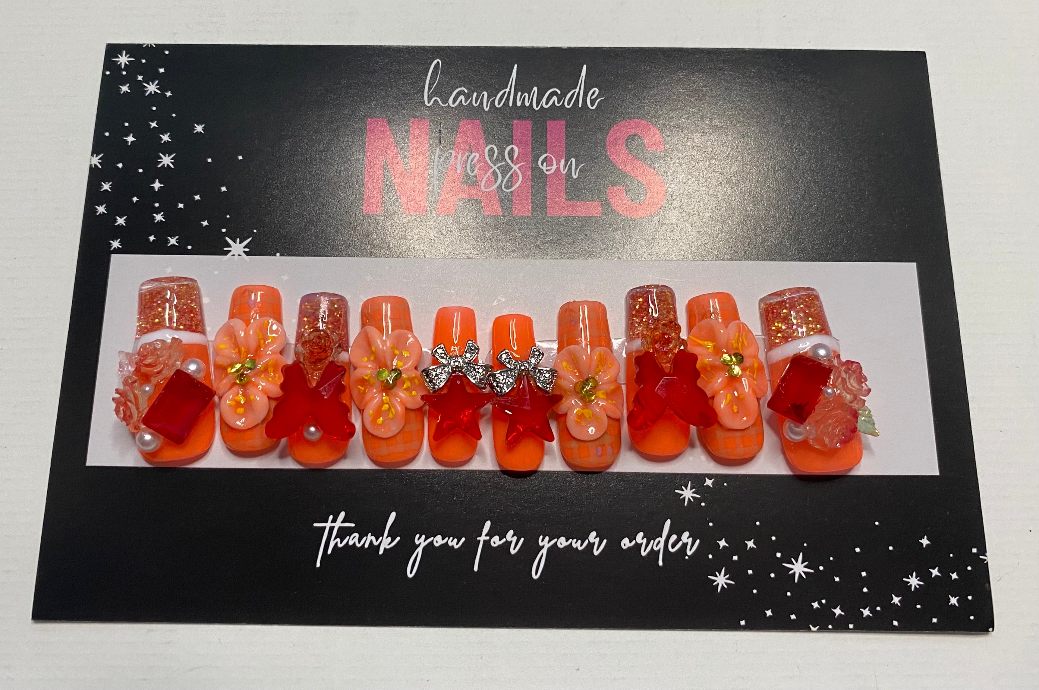 Press-On Water Nails  (Medium Size)