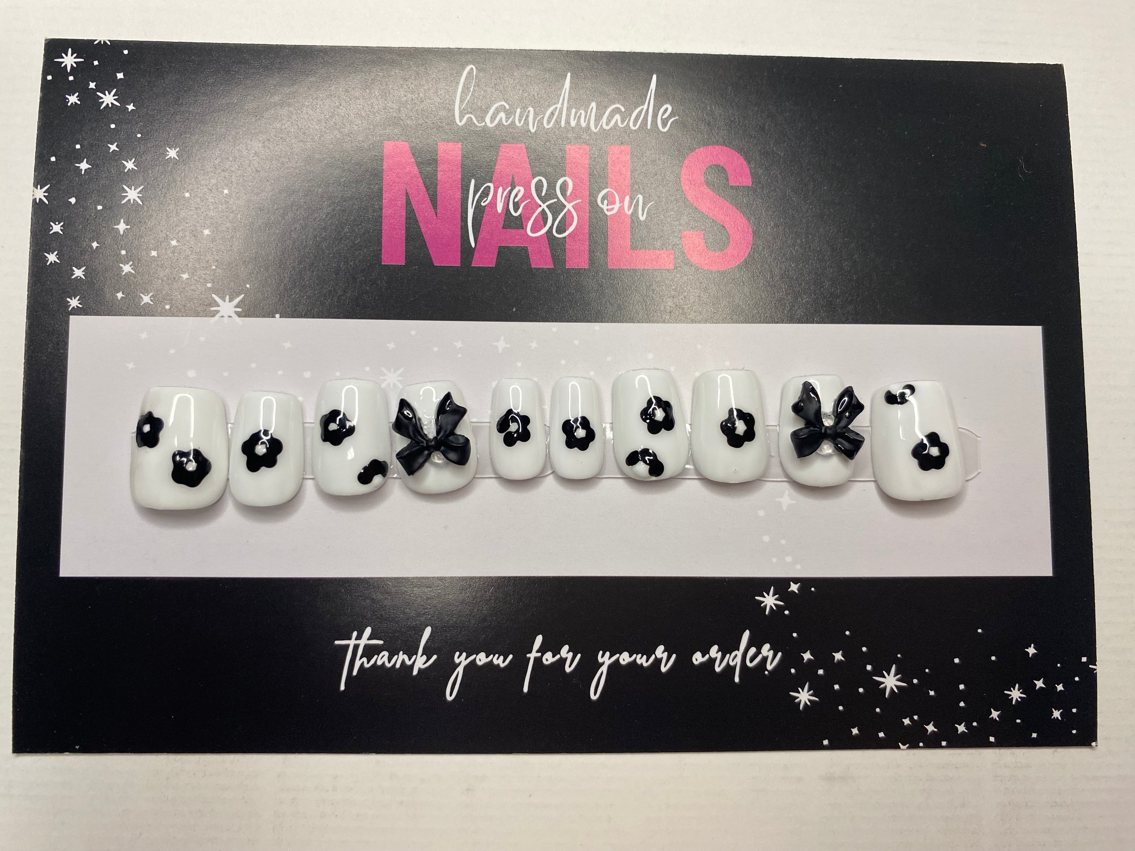 Short Press-On Nails (Medium Size)