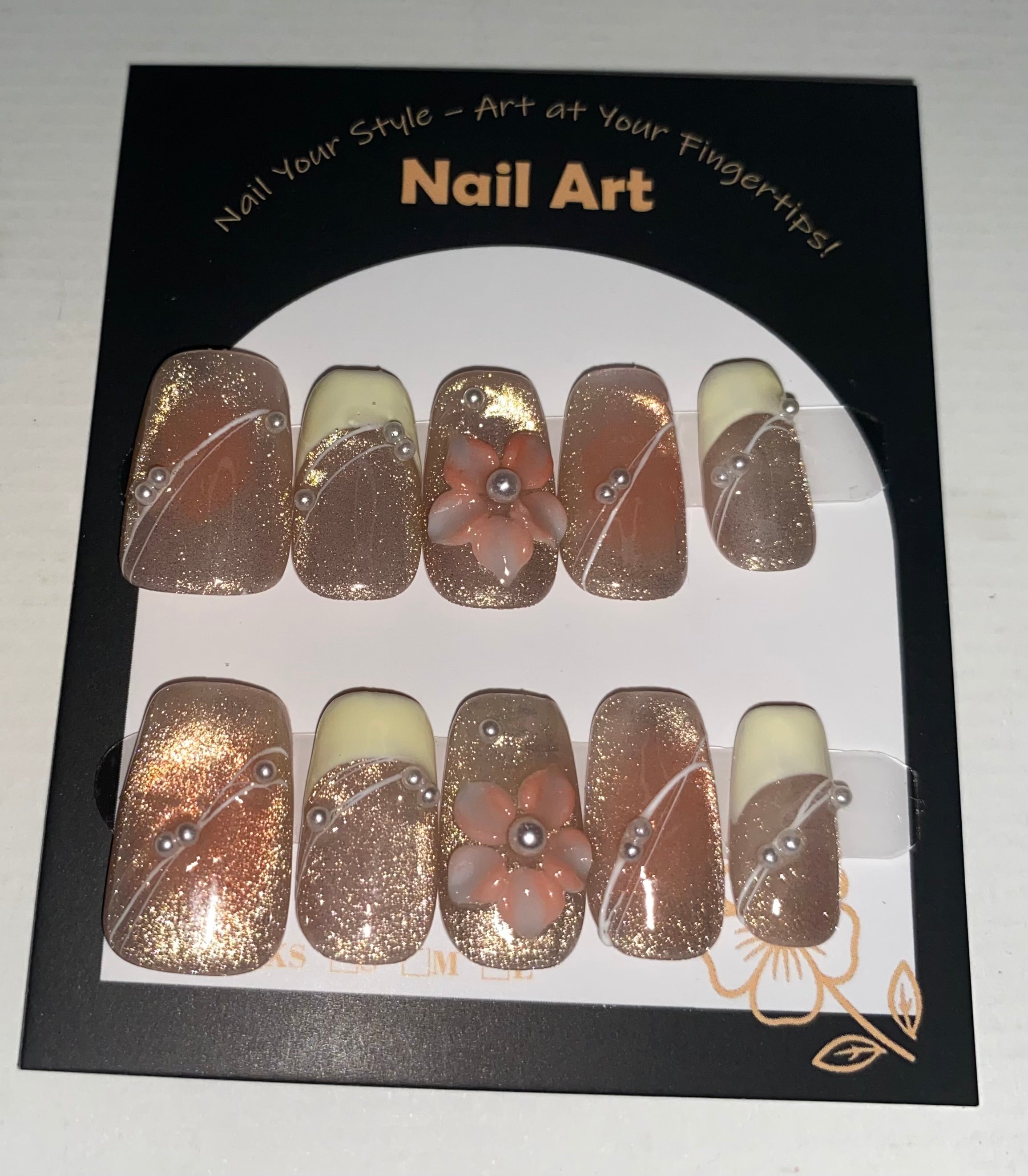 New Medium/Short Press-On Nails (Medium Size)