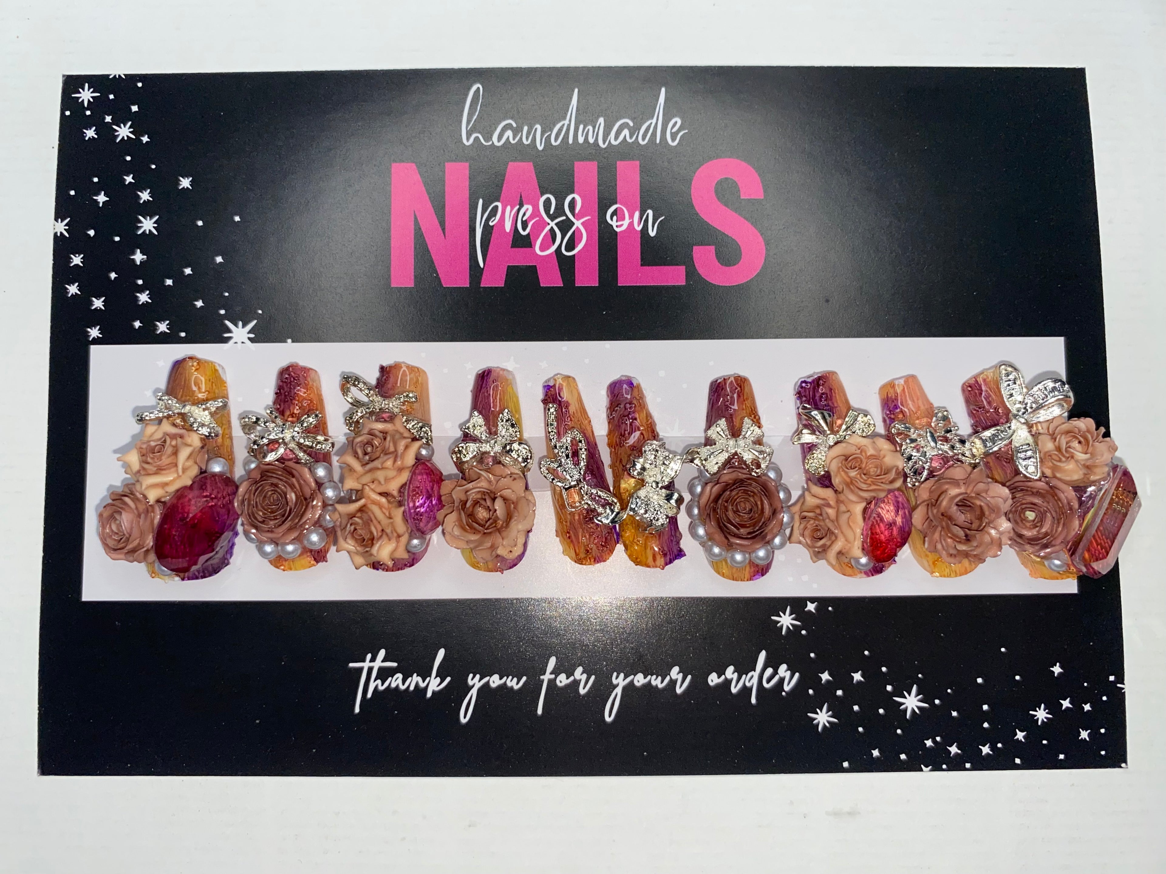 Metal/Crystal "Look" Press-On Nails (Medium Size)