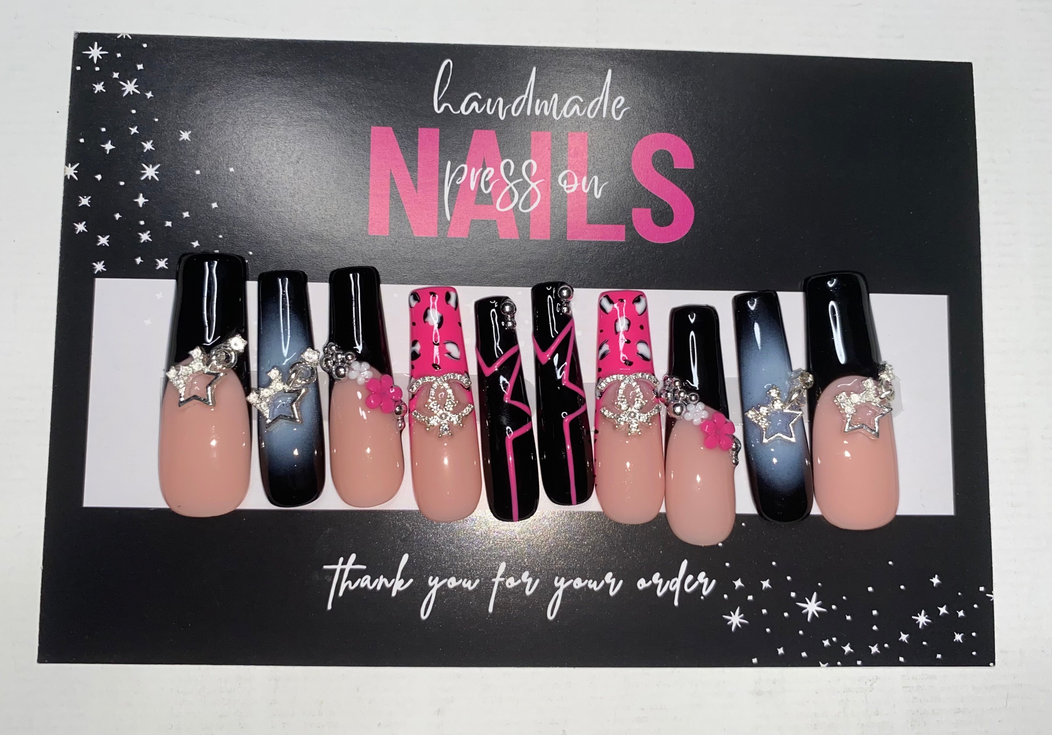 Press-On Junk Nails (Medium Size)