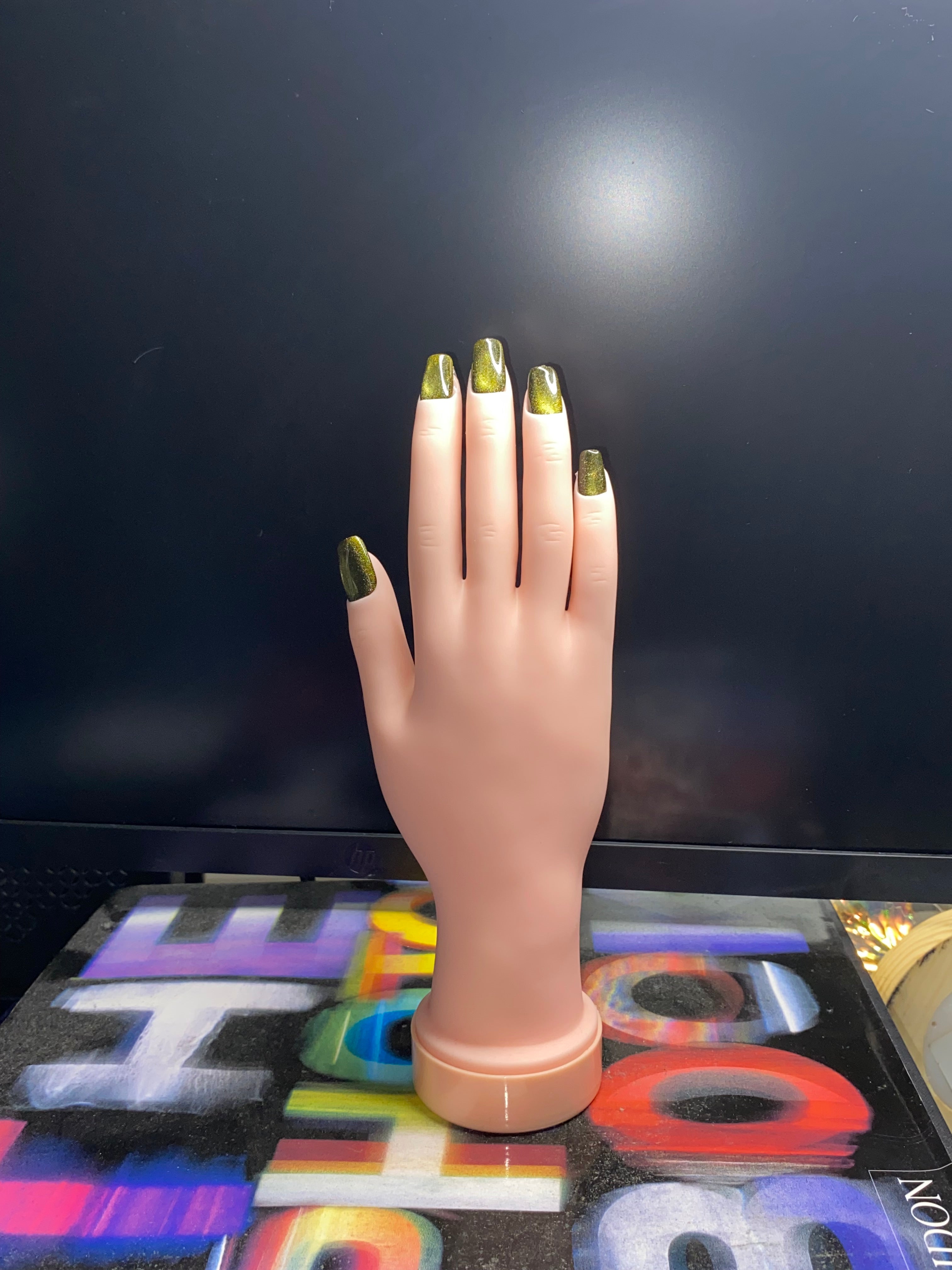 Short Press-On Nails (Medium Size)