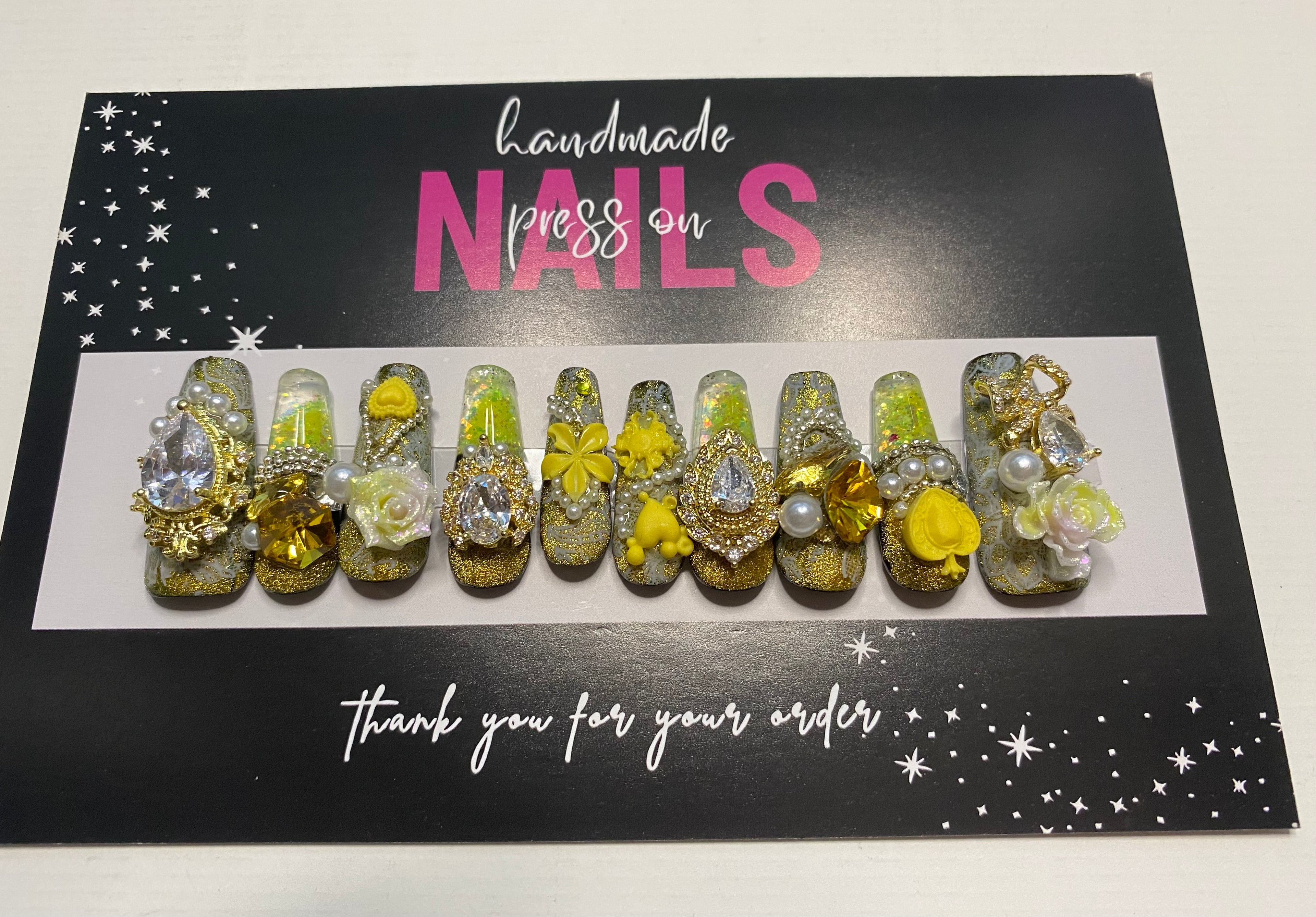 Press-On Water Nails  (Medium Size)