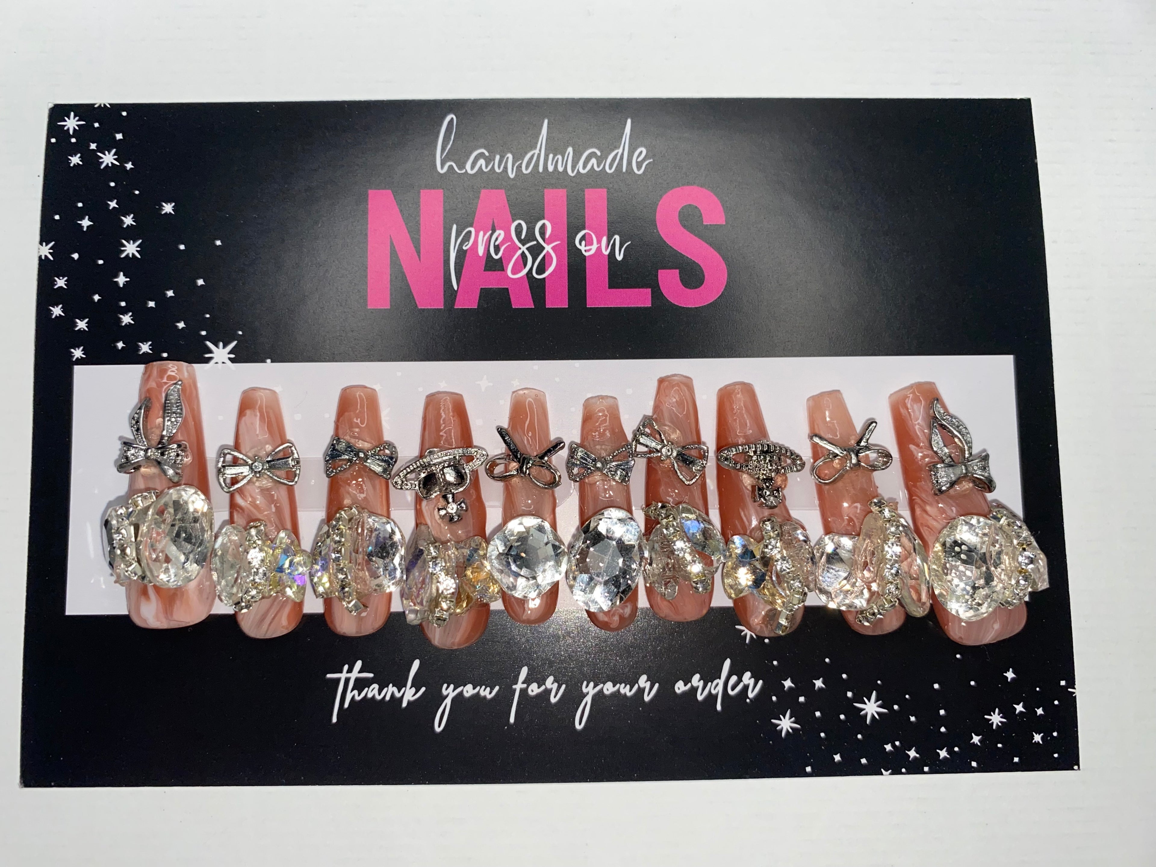 Metal/Crystal "Look" Press-On Nails (Medium Size)