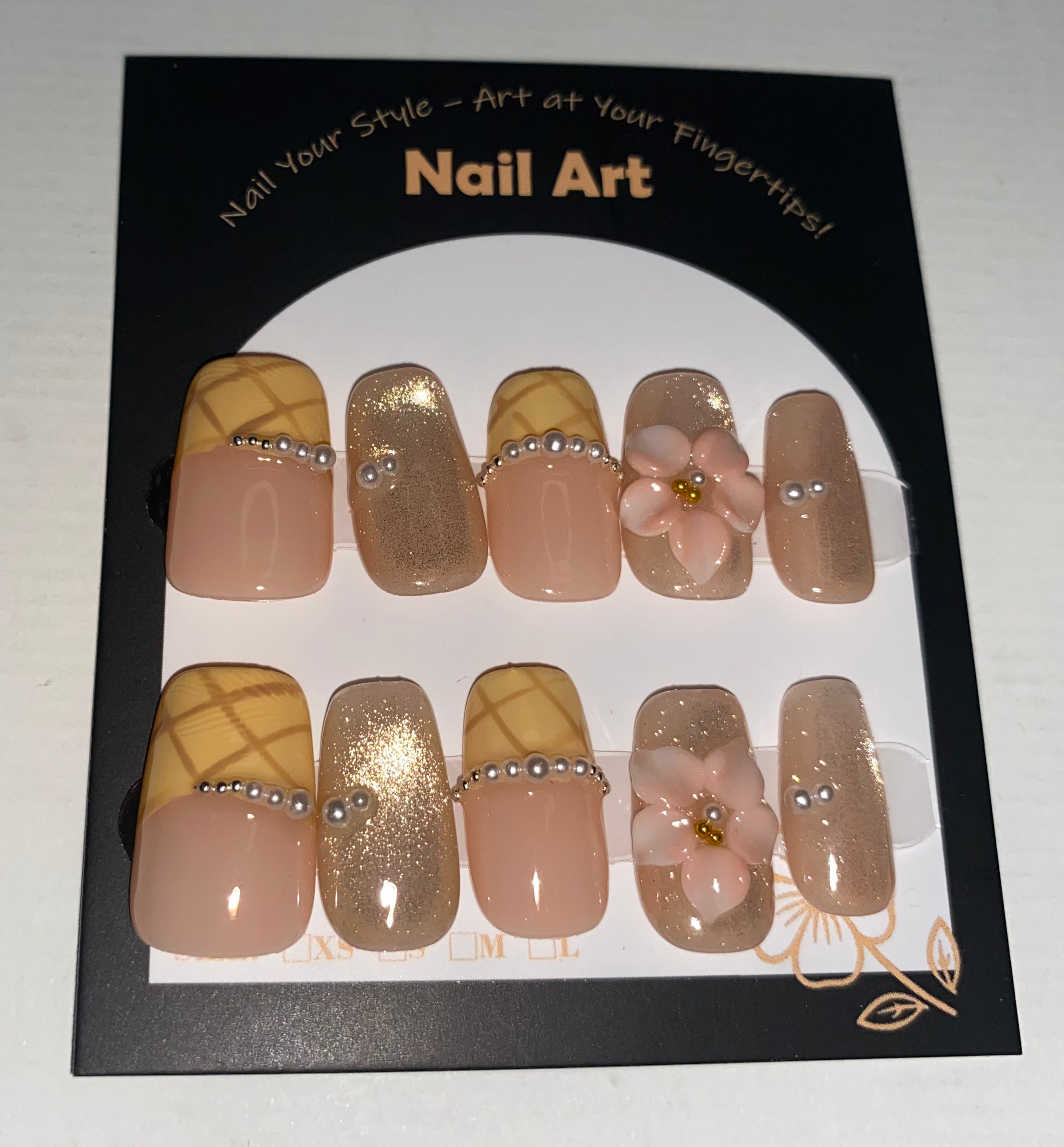 New Medium/Short Press-On Nails (Medium Size)